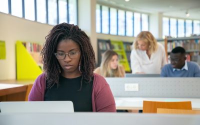 7 Signs You’re Being Sexually Harassed at Work