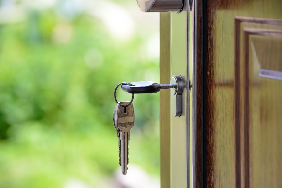 3 Ways to Legally Kick Your Husband Out of the House