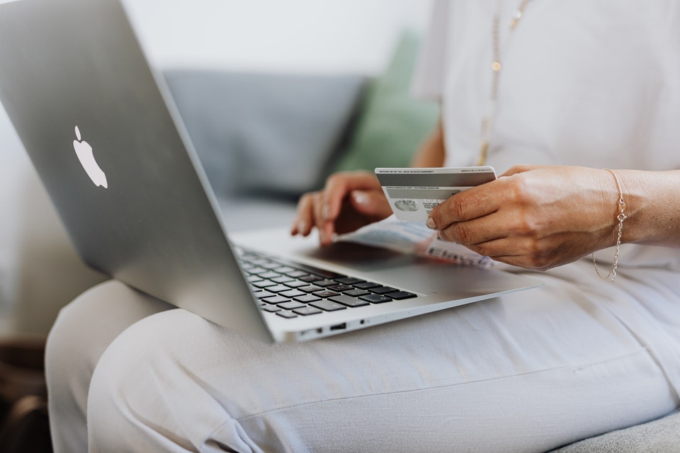 How to Handle Your Credit During a California Divorce
