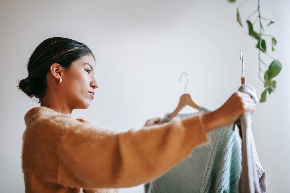 What Should Women Wear to Divorce Mediation?