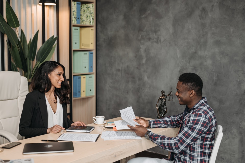 How to Find a Prenuptial Agreement Lawyer in California