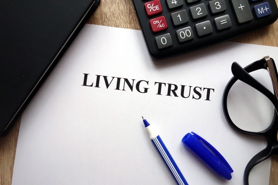 Family Trust vs Living Trust: The Difference