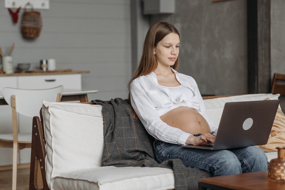 Reasonable Accommodations for Pregnant Workers in California
