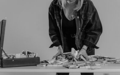 California Theft Laws: Types, Penalties, & Defenses